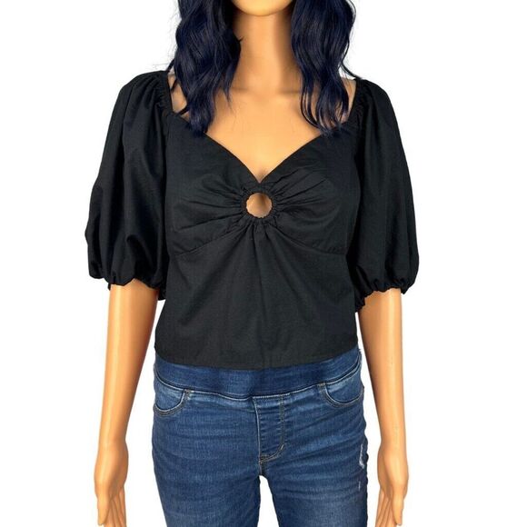 NWT Abercrombie & Fitch Black Keyhole Puff Sleeve Crop Top Size Large - Picture 2 of 5
